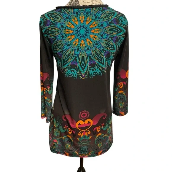 ECI Multicolor Abstract Tunic - Picture 2 of 4